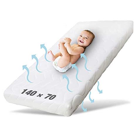 Die standardgröße bei babymatratzen beträgt 70 x 140 cm, variable größen werden etwa in 70 x 120 cm, 60 x 140 cm oder 60 x 120 cm angeboten. Matratze 70x140 cm für Babys und Kinder - Matratzen-Kaufen.com