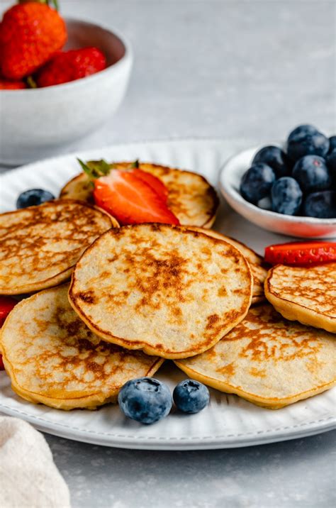 4 Ingredient Banana Pancakes Baby And Kid Friendly Ambitious Kitchen
