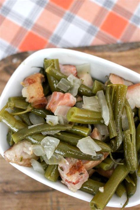 Slow cooker green beans, sausage and potatoes. BEST Crock Pot Recipe! Easy Slow Cooker Green Beans Idea ...