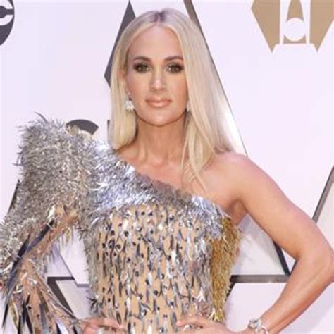 Top Fashion Moments From The 2021 Cma Awards