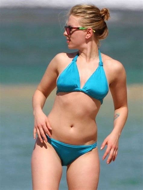 Scarlett Johansson Once Put Her Beach Bum On Display In A Blue Bikini
