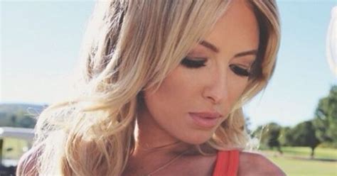 Paulina Gretzkys New Instagram Page Is So Paulina Gretzky Huffpost Style