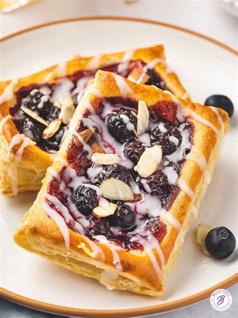 Easy Blueberry Puff Pastry Tarts Belly Full