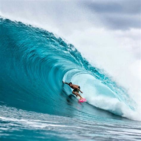 Barrel Waves Surfing Water