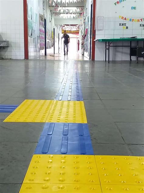 Piso Tátil Calçada Norma