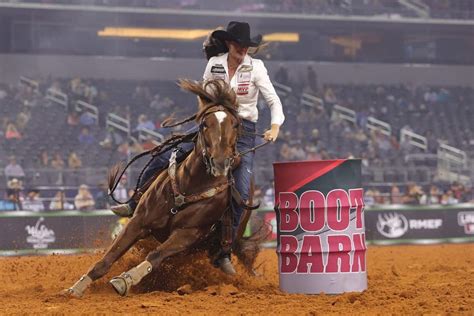 Five Women Crowned Womens Rodeo World Champions In Atandt Stadium At
