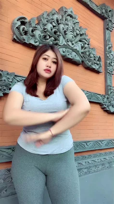 Bunda Bohay Mama Muda Suka Goyang Bokong Tiktok Viral Bigo Live Hot