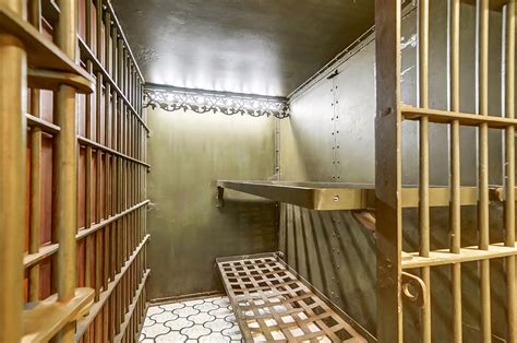 Ohio Home With Two Jail Cells Quickly Finds A Buyer