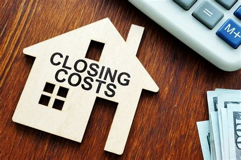 What should homeowners insurance include. Is Homeowners Insurance Included in Closing Costs?