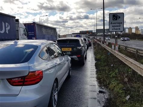 M25 Dartford Crossing Traffic Major Delays At Lakeside Shopping Centre