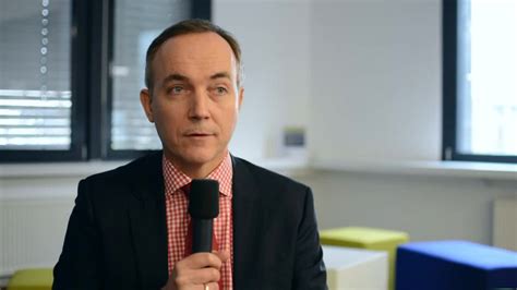 Wir sind ihre experten für die beschaffung von werbedienstleistungen ist das kernthema der metro advertising. METRO Deutschland: Unternehmenseinblicke, Videostories ...