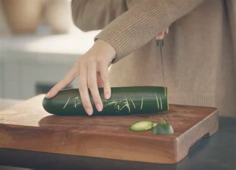 kendall jenner recreates cucumber fail in hilarious tv ad