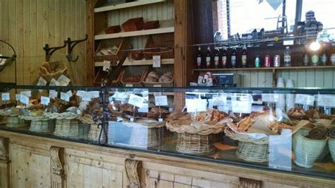 The 10 Best Restaurants Near Crabapple Tavern - TripAdvisor