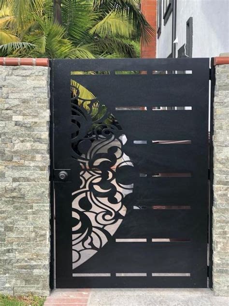 Anda bisa menyesuaikan dengan kesukaan pagar minimalis terbaru banyak yang mengakomodasi komponen alam, seperti material kayu, atau. Trend Desain Pagar Rumah Minimalis Sederhana dan Ramah ...