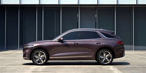 And it's available on the following trims: This Is The Long-Awaited 2022 Genesis GV70 (Updated Photo ...
