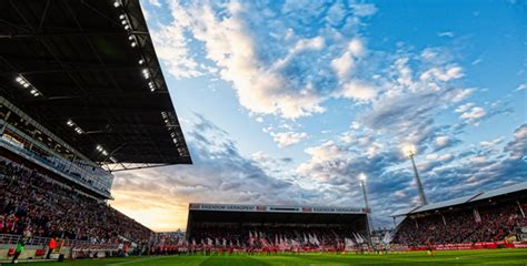 Antwerp vs anderlecht h2h stats, statistical preview and matchup in belgian jupiler league. Anderlecht zegt nee, maar Antwerp wil wél gastheer zijn ...