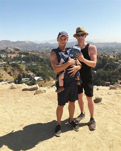 Instagram photo tom daley olympics lance black tom daily black black toms olympic champion photo and video. Tom Daley on Instagram: "⛰ 👨‍👨‍👦 ⛰" (With images) | Tom ...