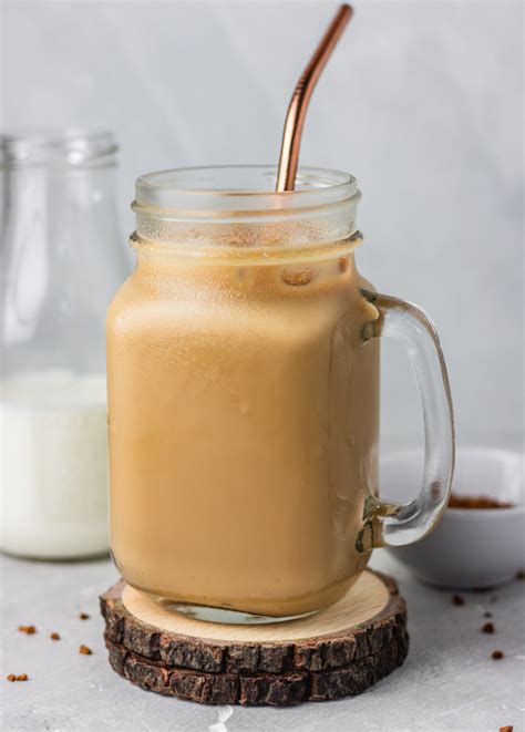 2 sachet 3 in 1 instant coffee mix 1 cup water (1/2 cup warm (to dissolve coffee) and 1/2 cup cold) 3 tablespoon tapioca pearl ice cubes. Easy Iced Coffee Recipe - The Dinner Bite