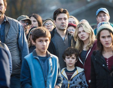 New The 5th Wave Featurette Clips Images And Posters The