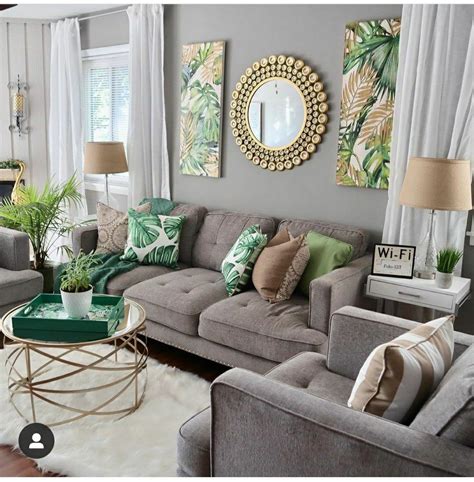 Pin By Anca Bondor On Beautiful Homes Green Living Room Decor Living