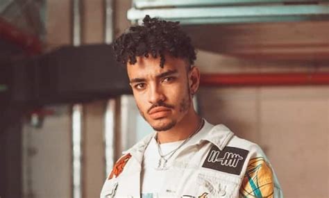A Detailed Biography Of Shane Eagle A Rising Music Artist In Mzansi