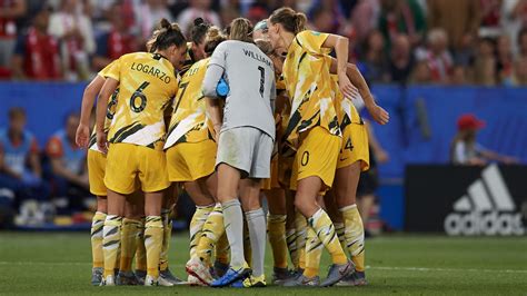Australia Womens Soccer Players To Get Equal Pay After Historic Deal