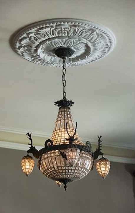 Traditional ceiling lights are the main ceiling light in the living room or bedroom and is something we all take for granted, but there is nothing the vast choice that scotlight always have in stock includes victorian ceiling lights as well as antique brass ceiling lights. 163 best Victorian lighting & chandeliers images on ...