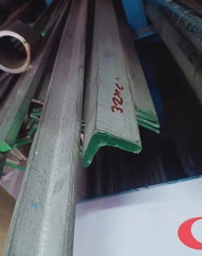 L Shape Stainless Steel Angle For Construction Material Grade Ss304