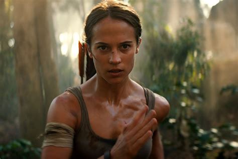 Tomb Raider Review New Lara Croft Is Worth Watching Not Just Ogling Vox