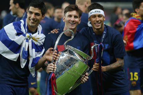 Just two days ago, messi's former barcelona teammate neymar posted a photo to instagram of the argentine and himself alongside fellow psg stars leandro paredes, angel. Neymar ya habría llamado a Messi para convencerlo de ir al ...