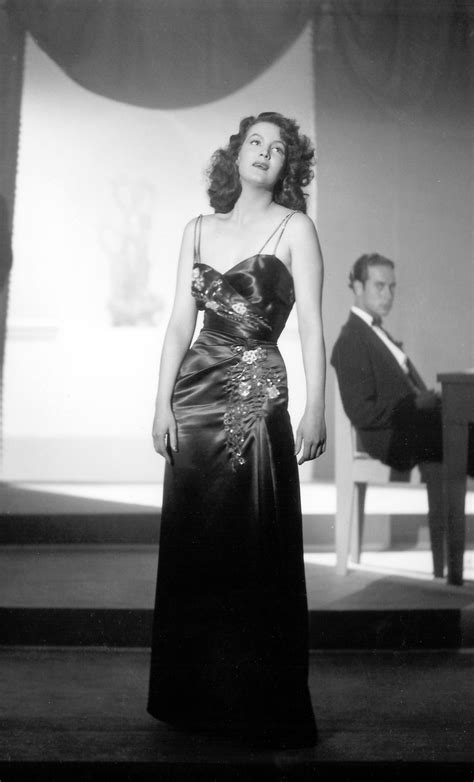 Ver más ideas sobre maria felix fotos, maria felix, felix. maria felix | Vestidos viejos, Glamur, Moda 1940