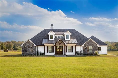 Maybe you would like to learn more about one of these? Texas Farmhouse Design By Front Porch Home | Custom home ...