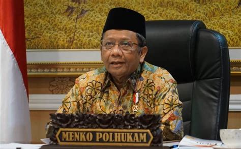 Seperti novel siti nurbaya, novel tenggelamnya kapal van der wijck juga bercerita mengenai cinta yang tidak sampai. Biografi Kabinet Jokowi - Gambaran