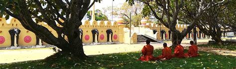 Mahiyangana Temple In Sri Lanka Fantasia Tours