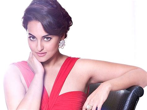 Sonakshi Sinha Hot Looking Photos And Body Measurements