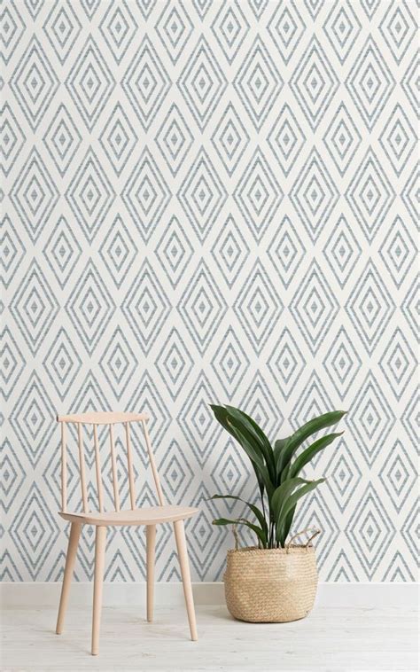 Grey Patterned Wallpapers Are Fun And Stylish Both At The Same Time