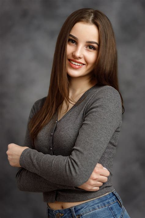 3840x2160px 4k Free Download Portrait Smile Model Grey Clothing