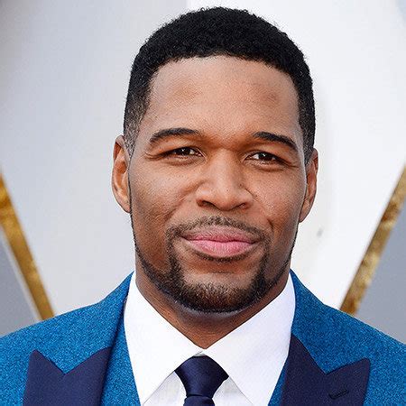 + body measurements & other facts. Michael Strahan Bio: net worth, salary, book, stats, kids ...