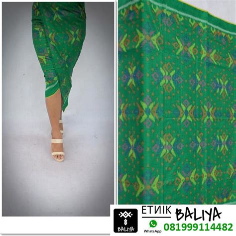 📍 model pakai size s sepit belakang baju dan skirt. Kain Tenun Bali Online | Bali, Hijau, Warna