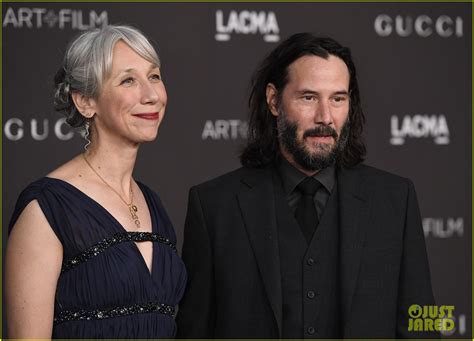 They look lovely and happy. Helen Mirren Reacts to Talk That She Looks Like Keanu ...