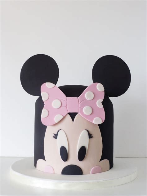 Pin By Davorka On Ideje Torte In 2019 Cake Minnie Cake Minnie Mouse