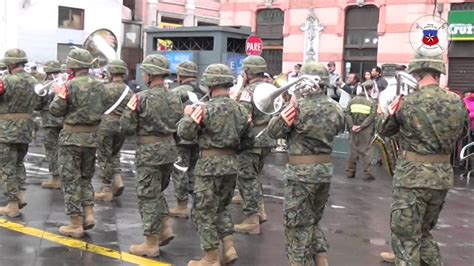 Reglamento interno y plan de convivencia. Glorias Navales 2014: Regimiento de Infantería Motorizada ...