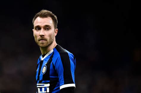 It shows all personal information about the players, including age, nationality, contract duration and current market. Tottenham fans react to clip of Christian Eriksen's Inter Milan debut