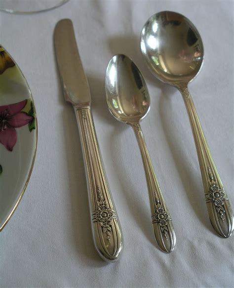 rogers wm patterns silverware flatware silver silverplate pattern flower plated table dinnerware visit tableware accoutrements affordable