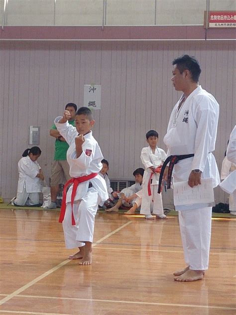 空手 (karate, karate) +‎ 道 (dō, way). 石垣の木伏森蔵さん、全九州少年少女空手道選手権3位入賞 悔し ...
