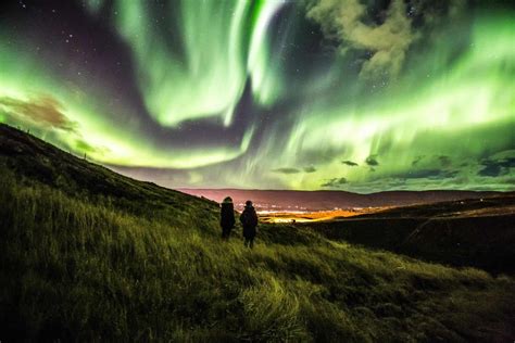 Beautiful Northen Lights Shine Over Akureyri Iceland Northen Lights