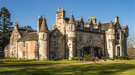 Castle Bing Rose Leslie Kit Harington Castles In Scotland Scottish