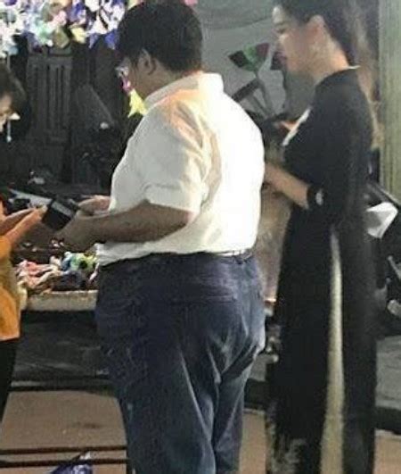 Bang si hyuk (방시혁), also known as hitman bang, is a south korean lyricist, composer, producer, and record executive. Who is Bang PD's Girlfriend? Find Out Her Name, Instagram ...