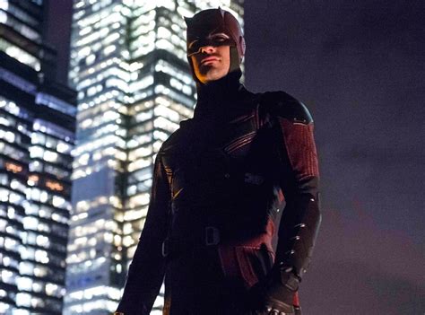 First Full Look At Daredevil S Red Costume