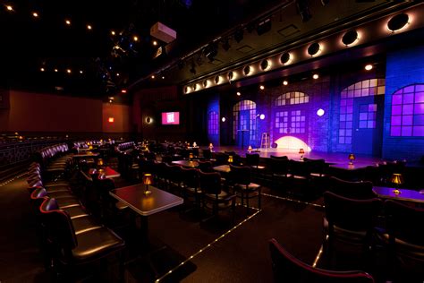 13 Top Comedy Clubs In Chicago For A Good Laugh